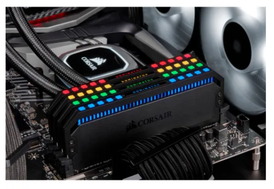 Corsair Dominator Platinum RGB, 16 GB, 2 x 8 GB, DDR4, 3600 MHz, 288-pin DIMM
