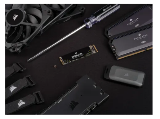 Corsair MP600 ELITE, 1 TB, M.2