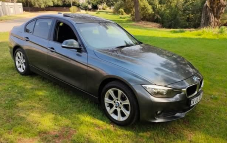 BMW - 316i F30 2014 Model